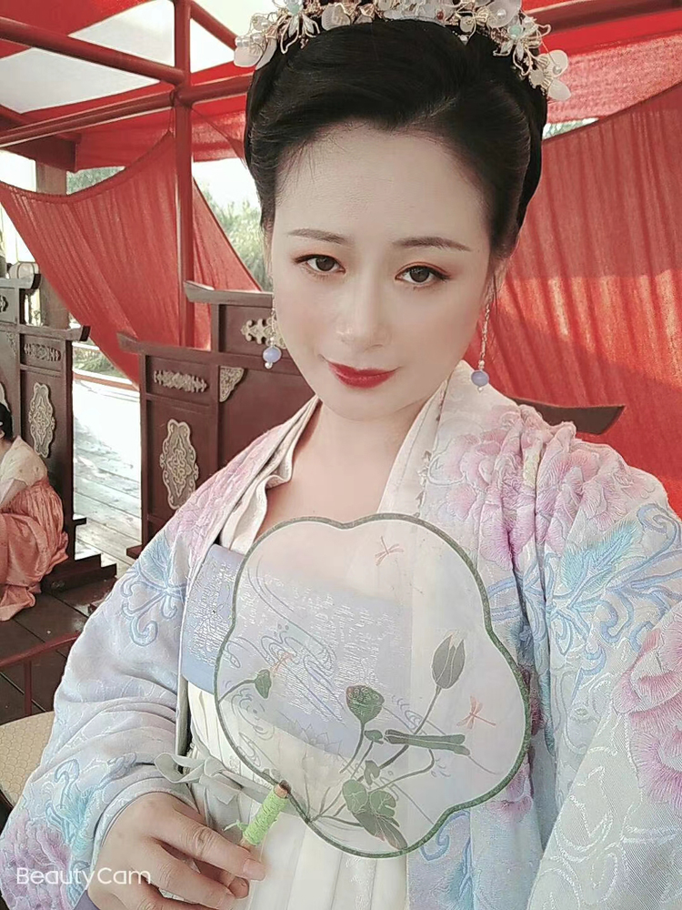 陈媛