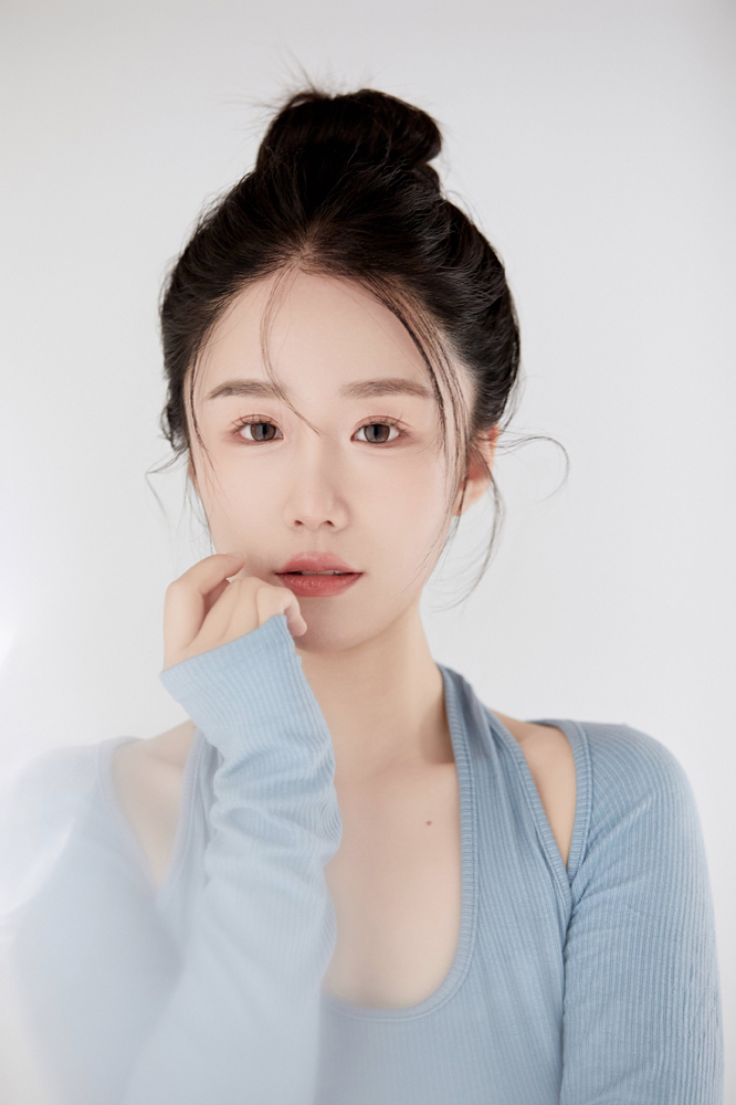 余婕